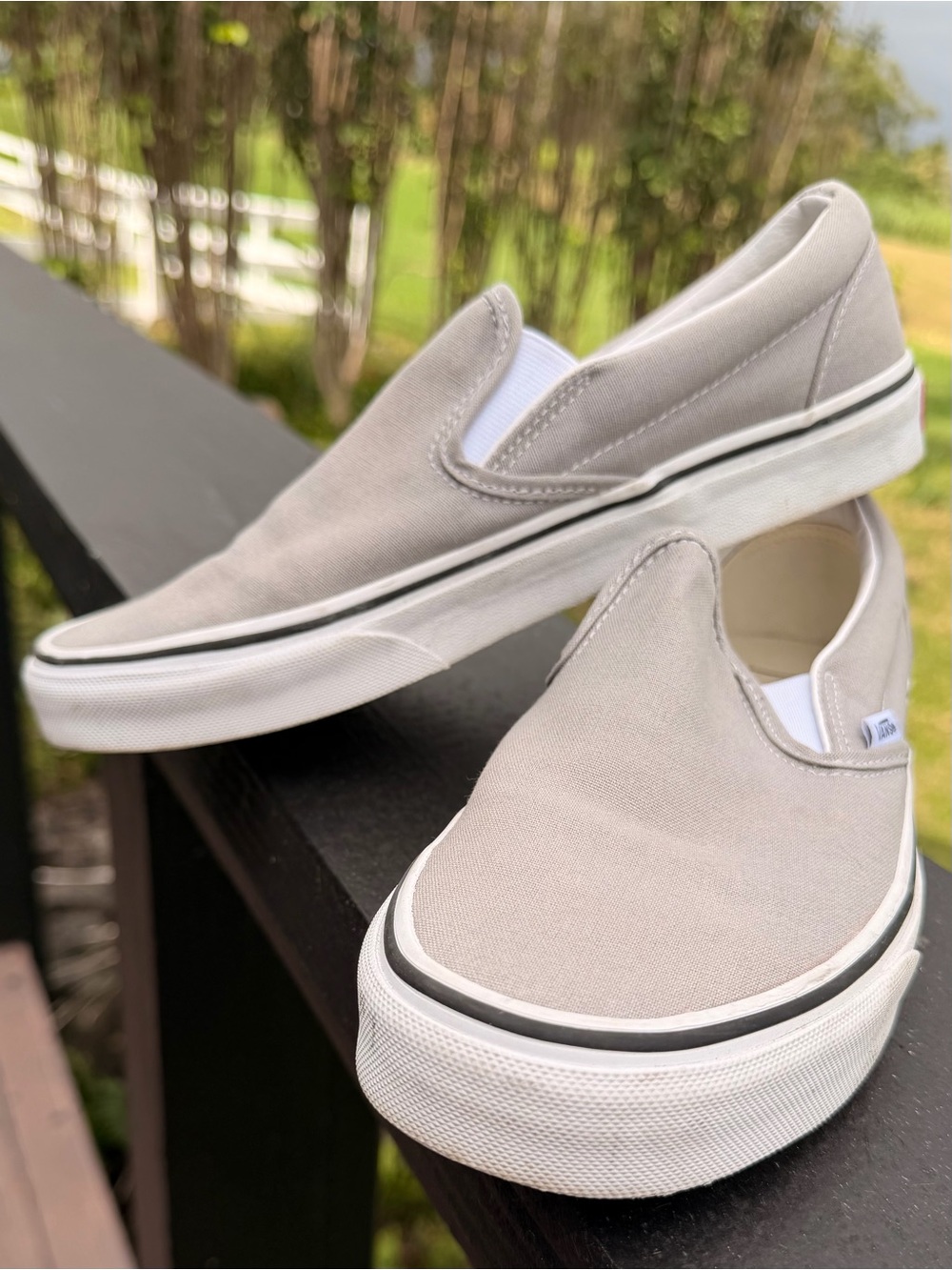 Vans Classic Slip-On Gray Canvas Shoes Casual Skate Sneakers Women 8.5 Men 7